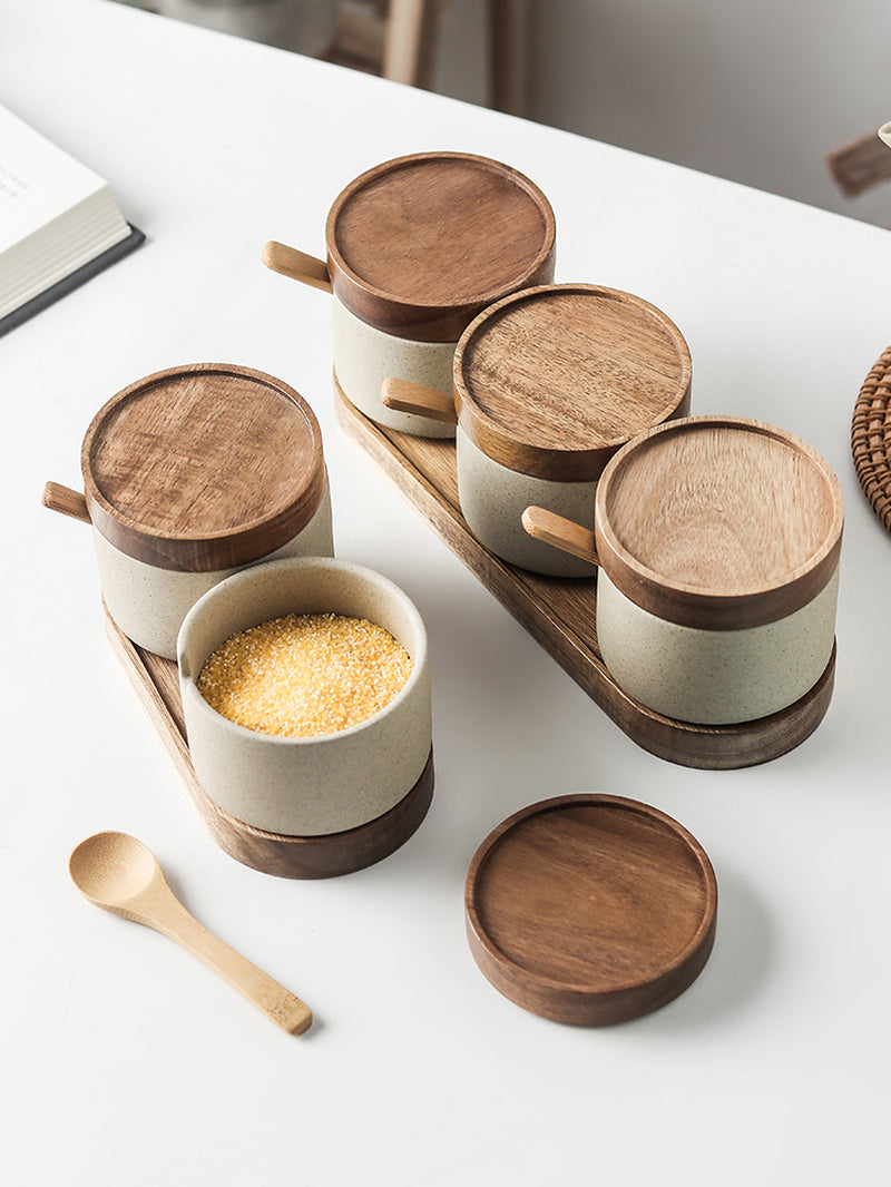 Ceramic Kitchen Seasoning Set: Three-Piece Salt Pot with Acacia Wood Tray and Lid